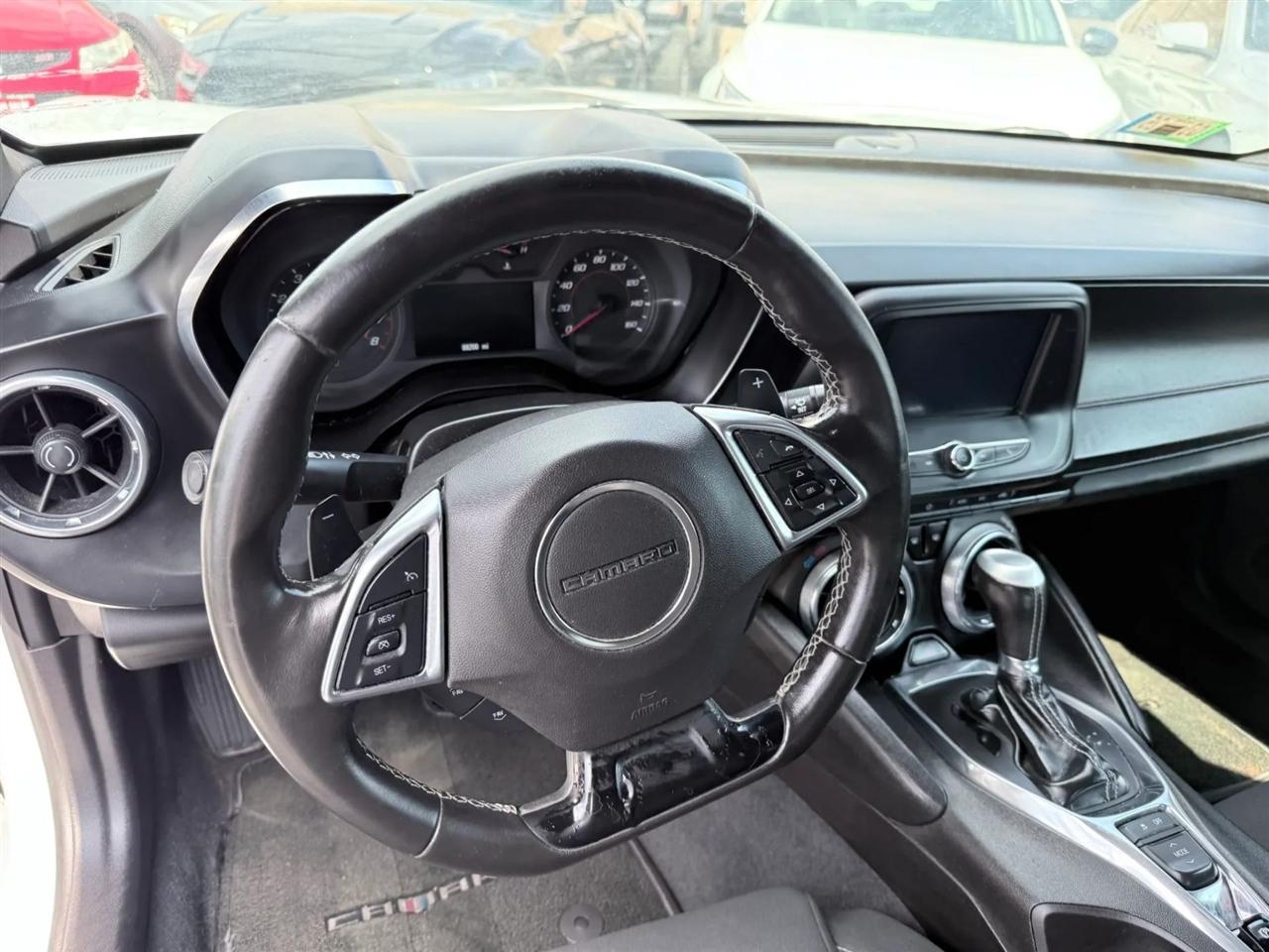 Chevrolet Camaro 2dr Cpe 1LT 2018
