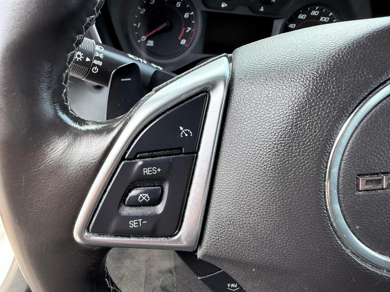 Chevrolet Camaro 2dr Cpe 1LT 2018