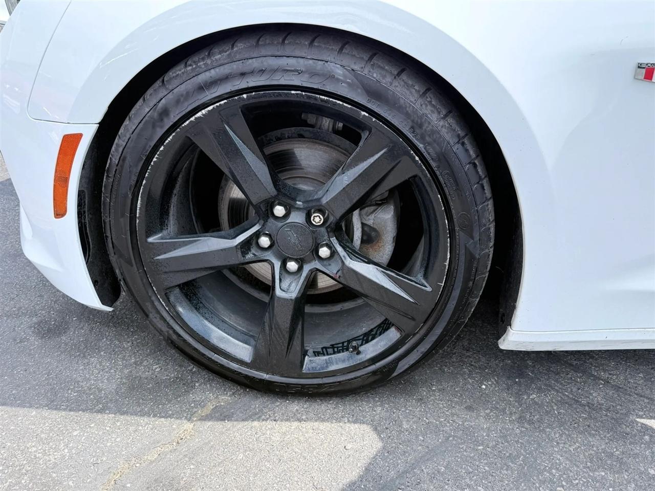 Chevrolet Camaro 2dr Cpe 1LT 2018