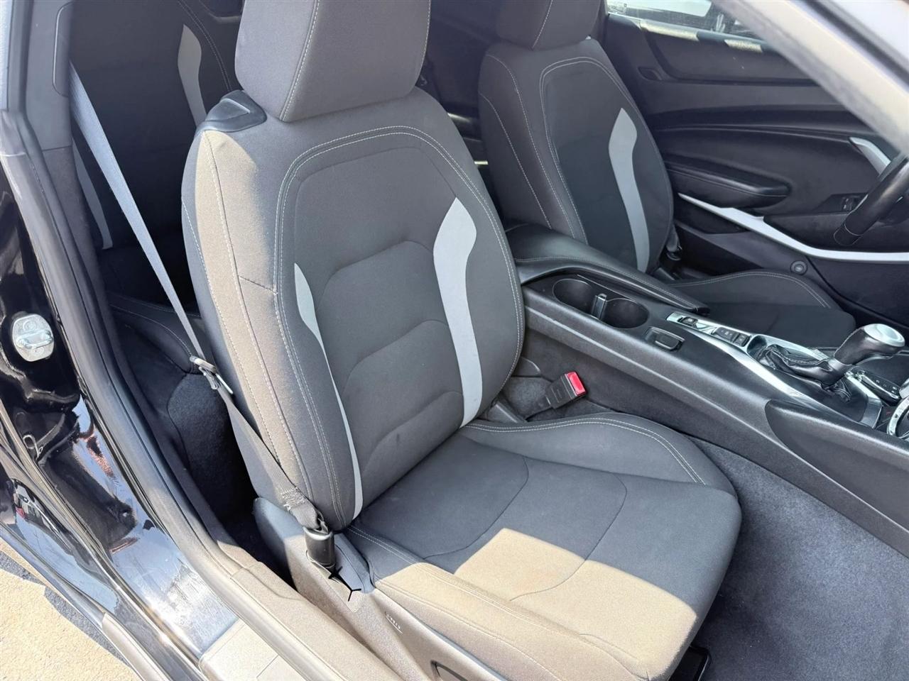 Chevrolet Camaro 2dr Cpe 1LS 2020
