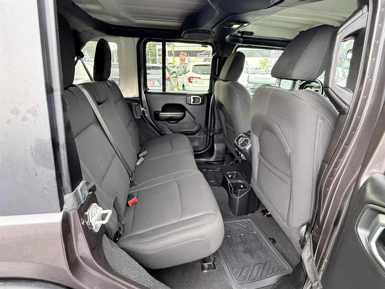 Jeep Wrangler Unlimited Sport S 4x4 2018