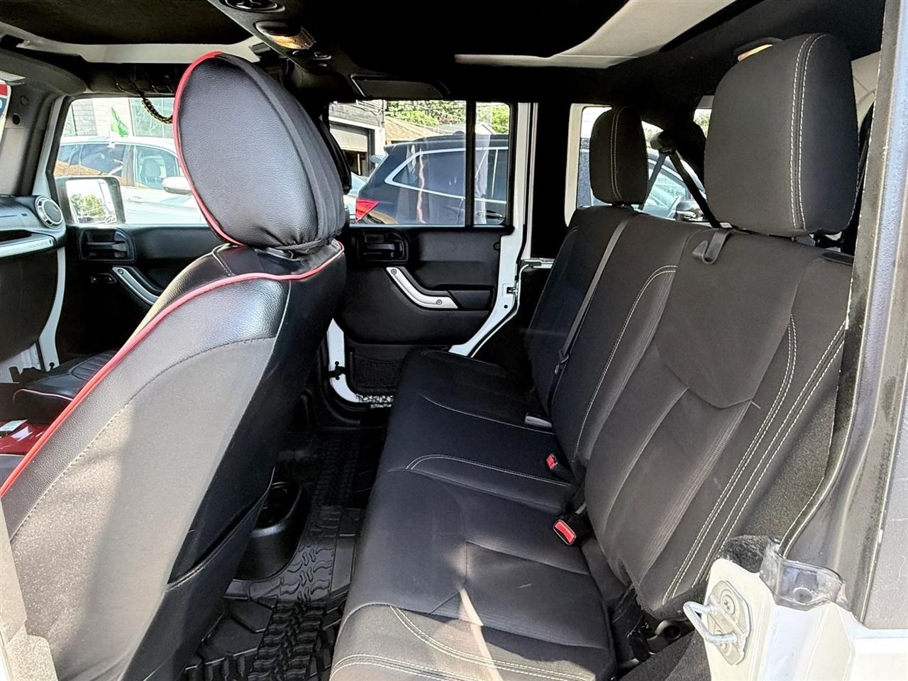 Jeep Wrangler Unlimited Sahara 4x4 2017