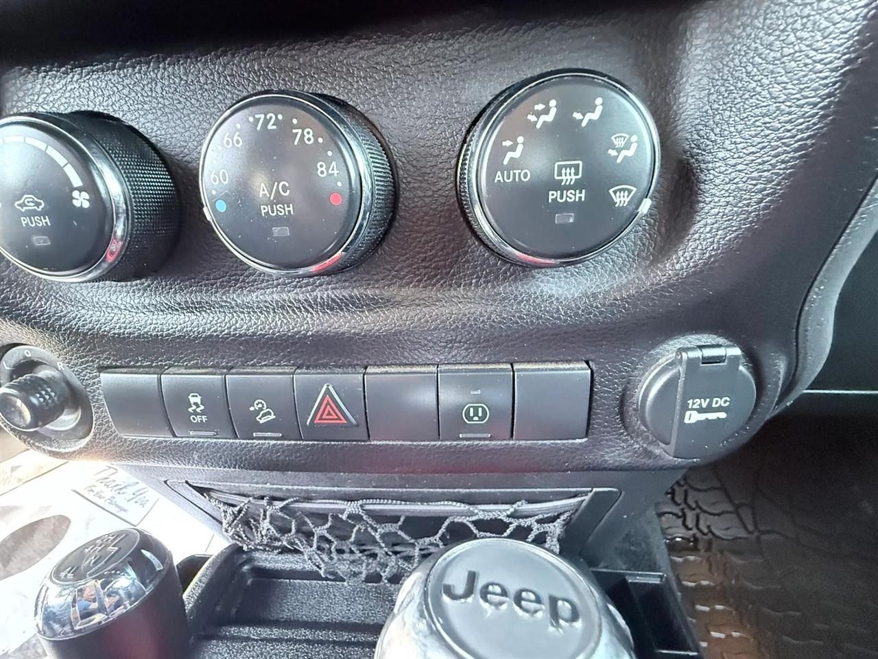 Jeep Wrangler Unlimited Sahara 4x4 2017