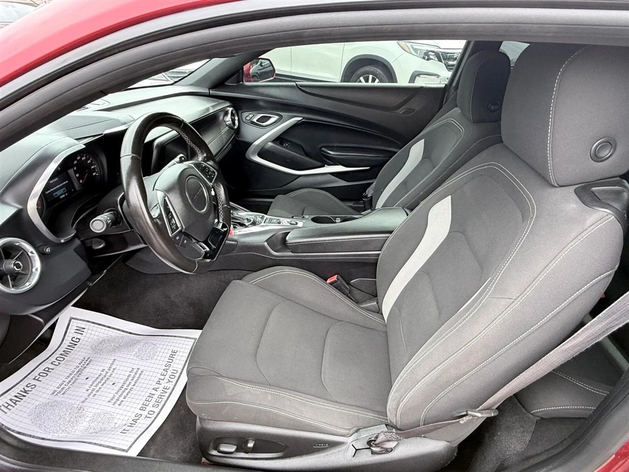 Chevrolet Camaro 2dr Cpe 1LT 2016