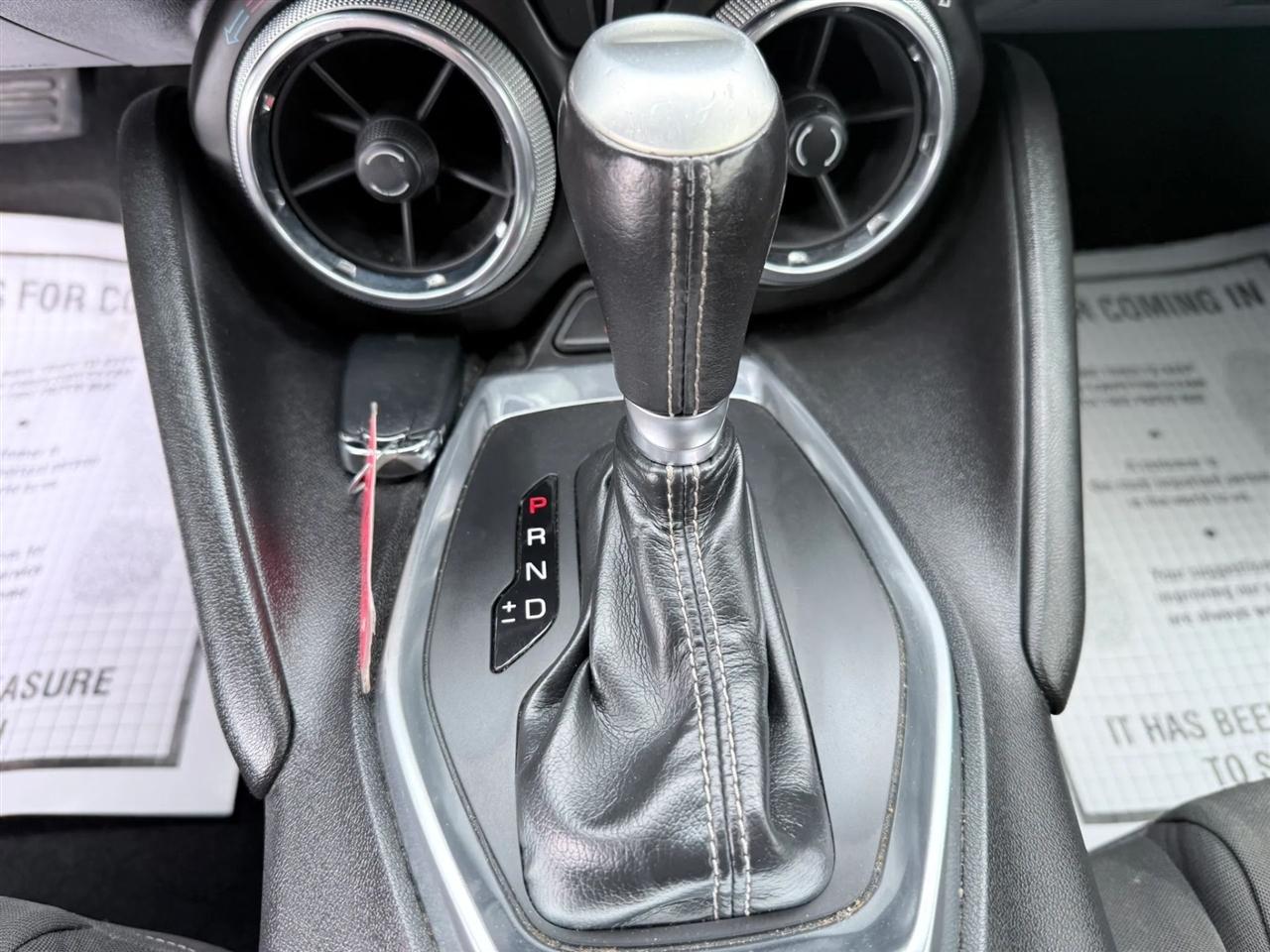 Chevrolet Camaro 2dr Cpe 1LT 2016