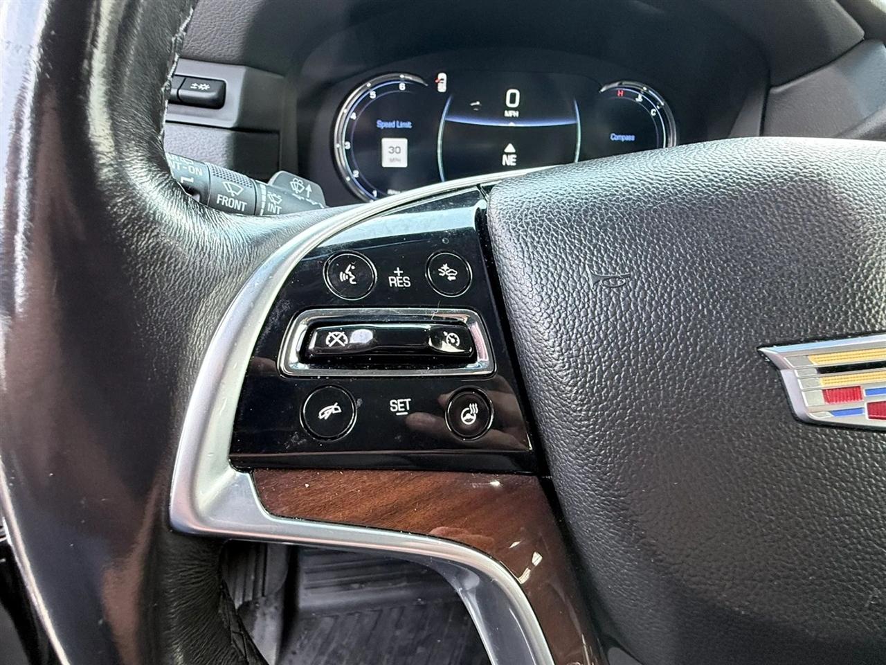 Cadillac Escalade ESV 4WD 4dr Premium Luxury 2018