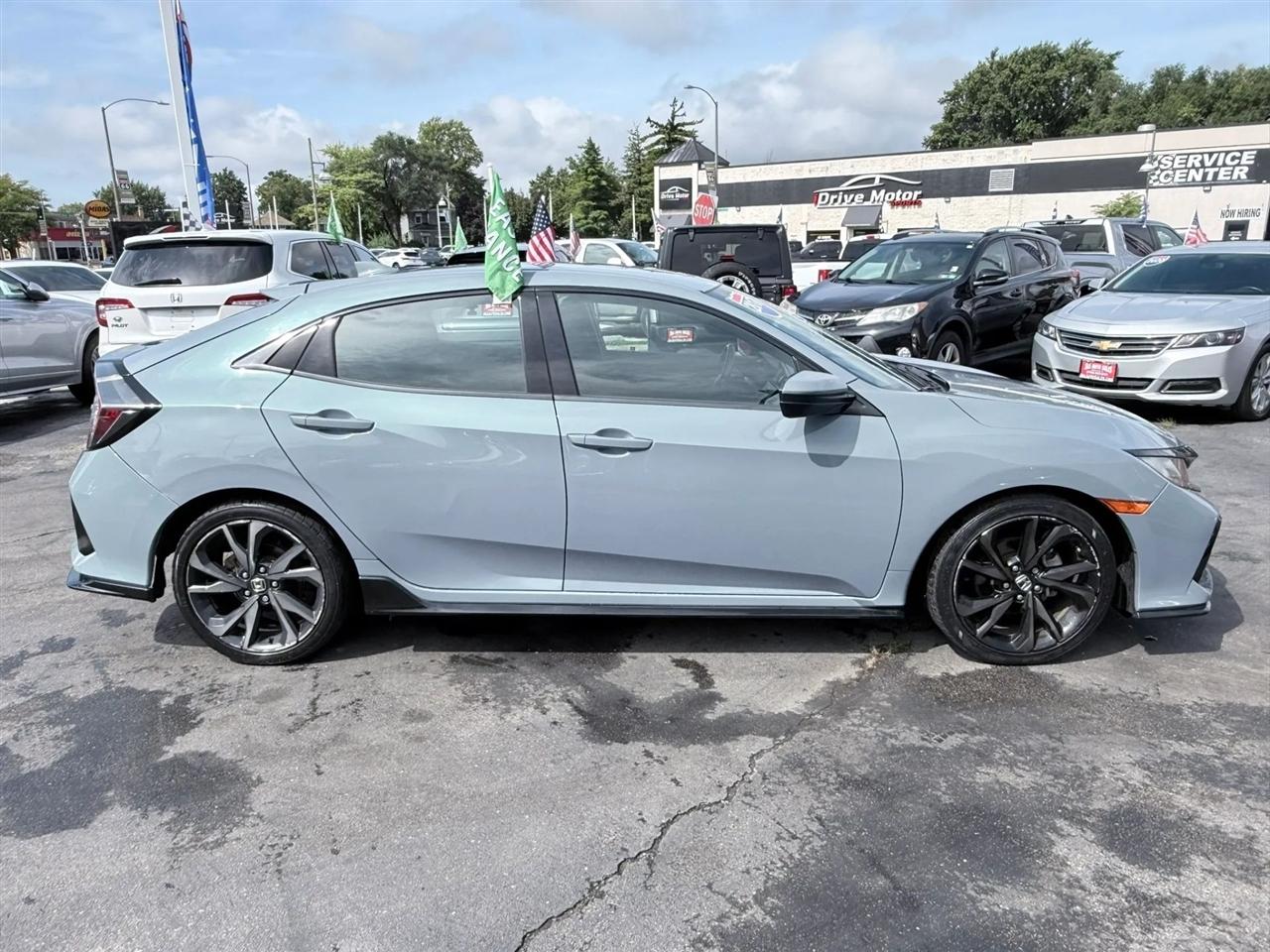 Honda Civic Hatchback Sport CVT 2017