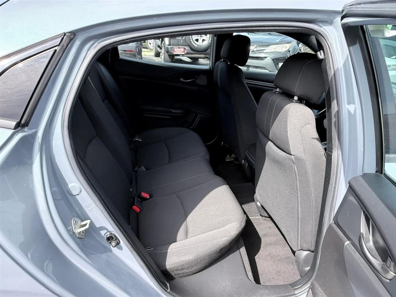 Honda Civic Hatchback Sport CVT 2017