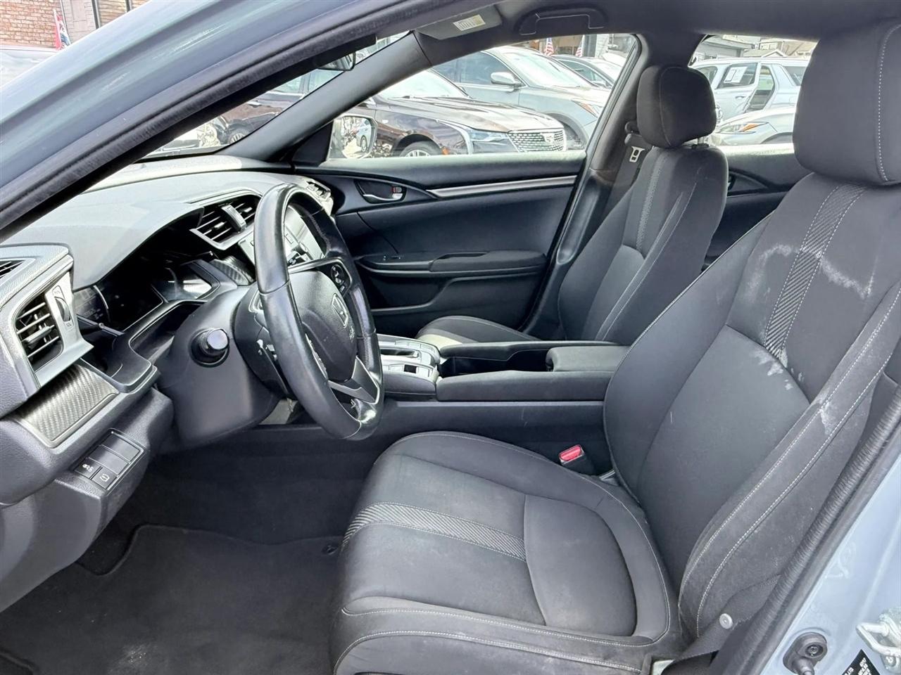 Honda Civic Hatchback Sport CVT 2017