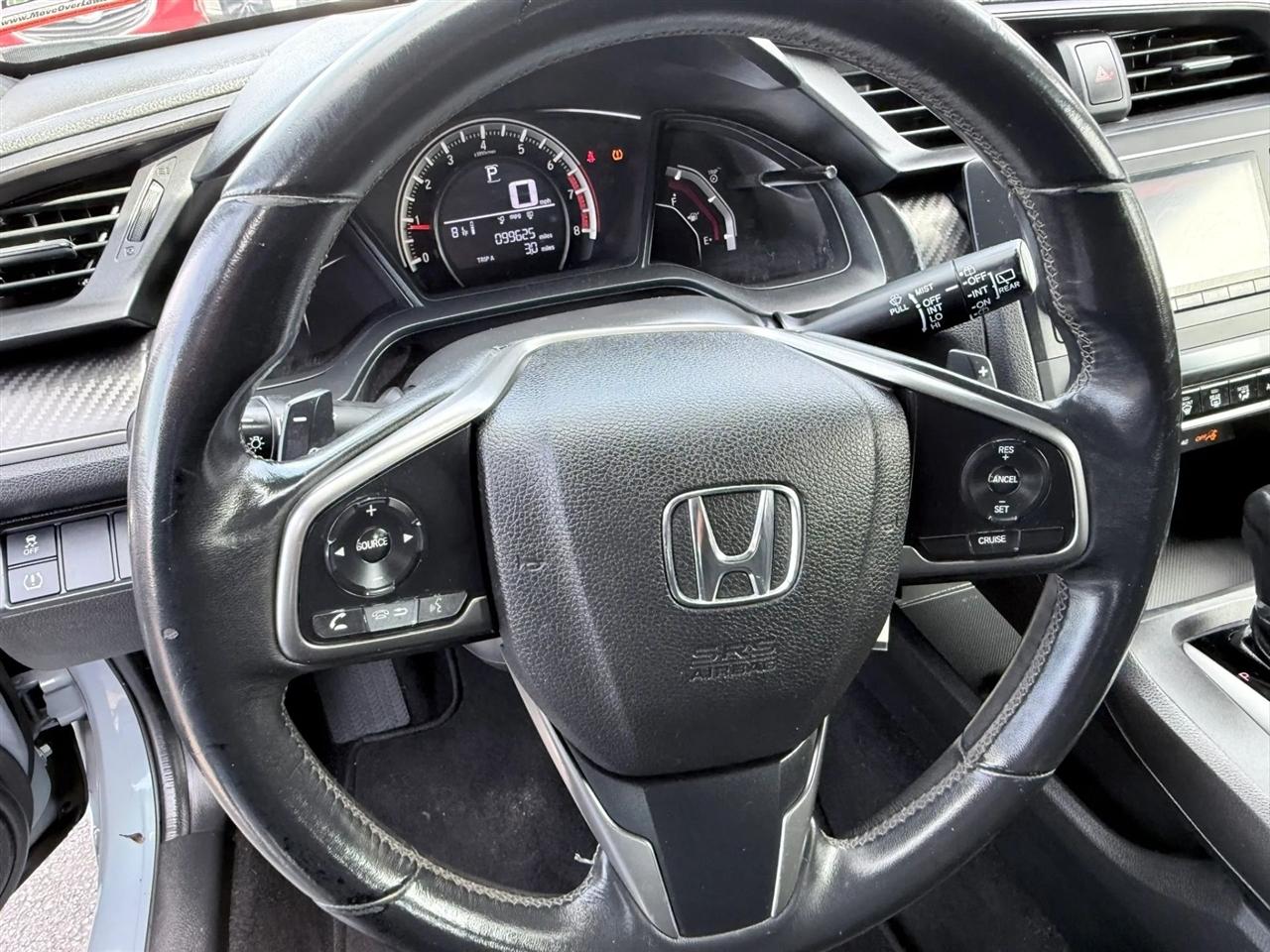 Honda Civic Hatchback Sport CVT 2017