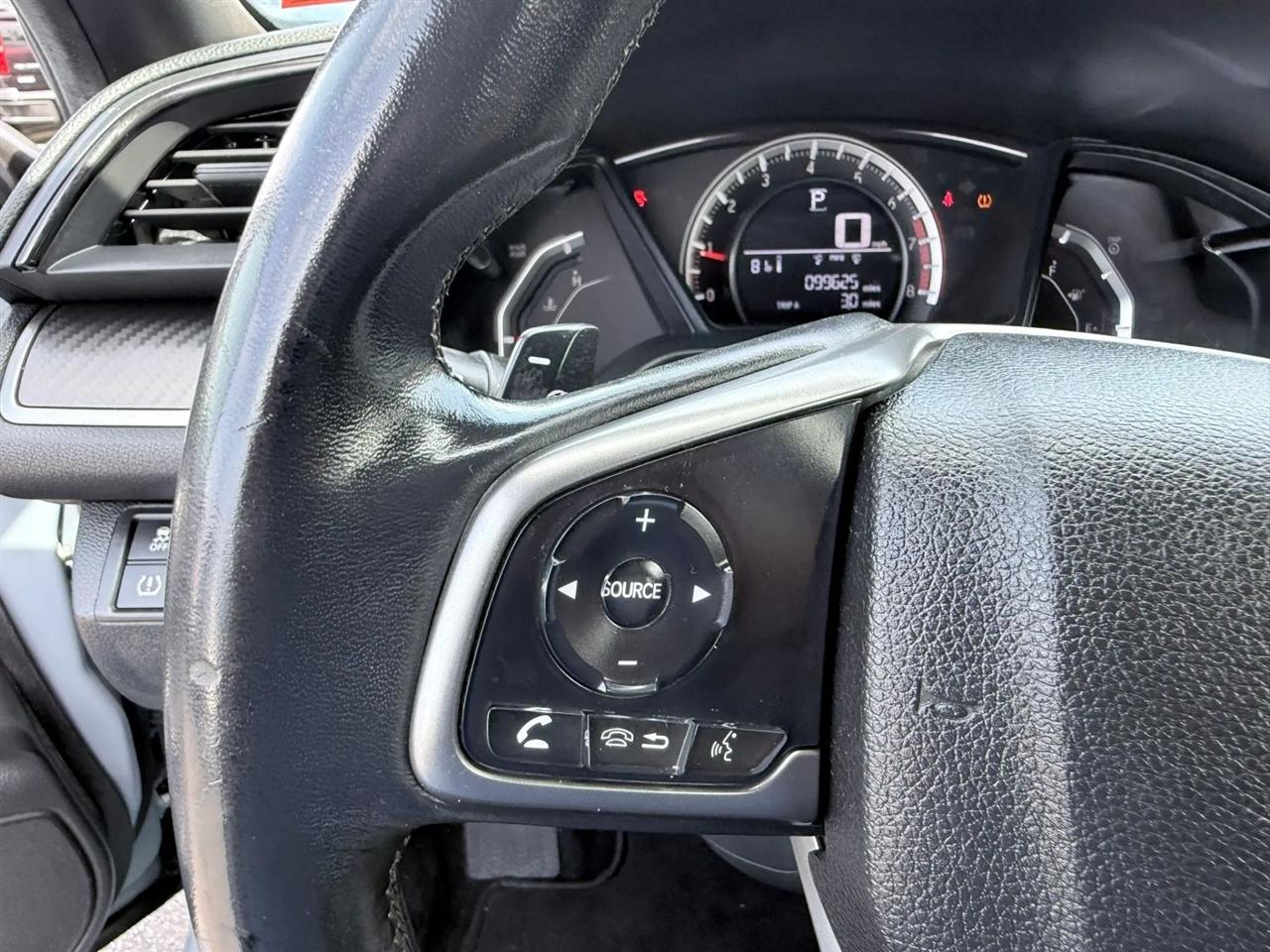 Honda Civic Hatchback Sport CVT 2017
