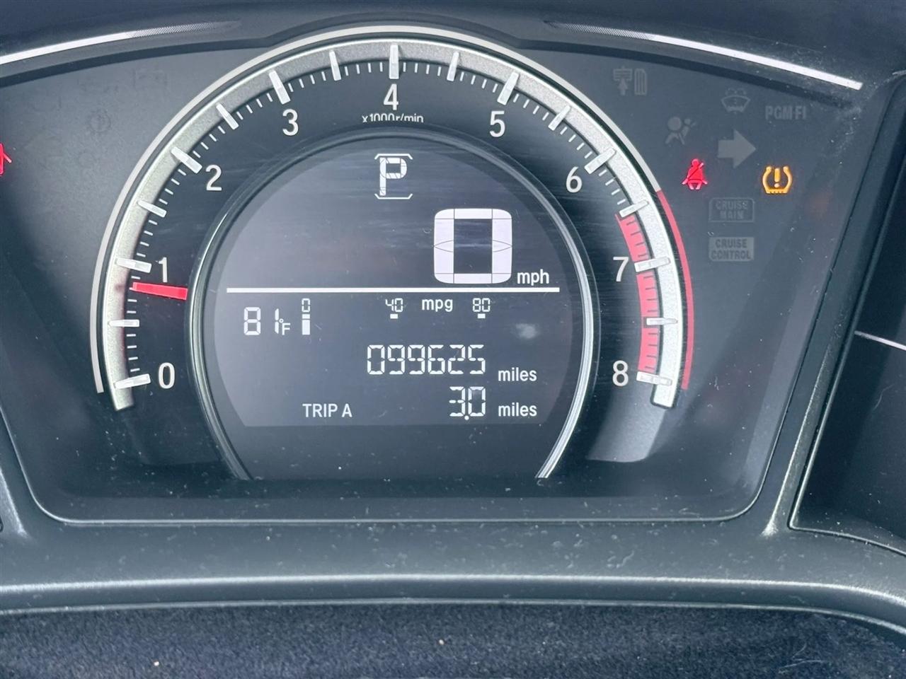 Honda Civic Hatchback Sport CVT 2017