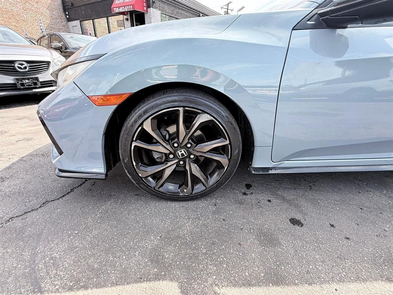 Honda Civic Hatchback Sport CVT 2017