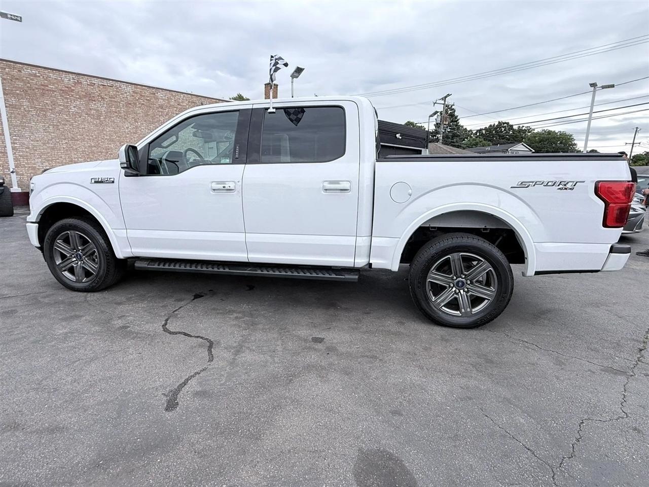 Ford F-150 Lariat 4WD SuperCrew 5.5' Box 2020
