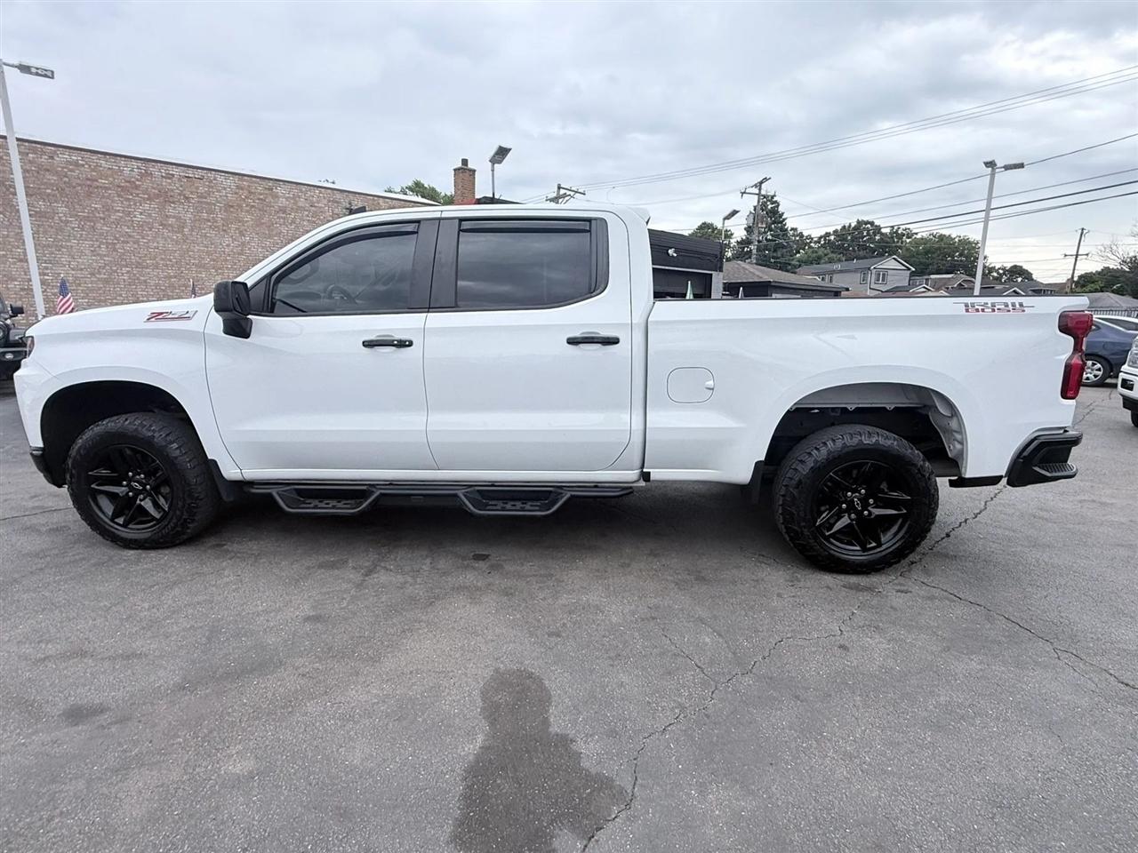 Chevrolet Silverado 1500 LTD 4WD Crew Cab 157" LT Trail Boss 2022