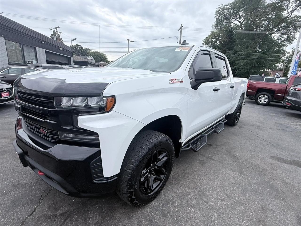 Chevrolet Silverado 1500 LTD 4WD Crew Cab 157" LT Trail Boss 2022