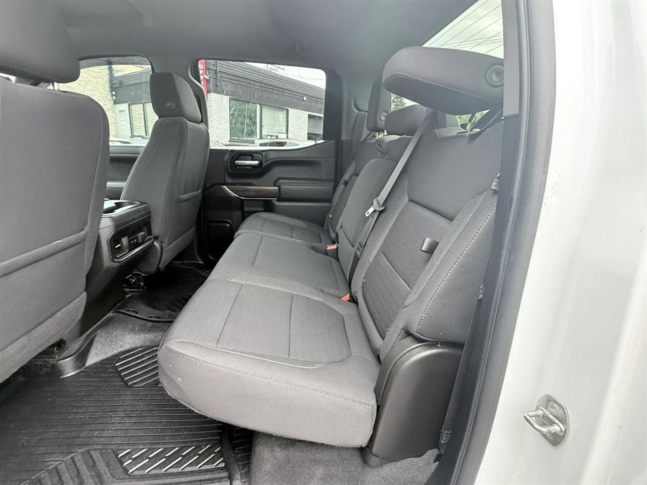 Chevrolet Silverado 1500 LTD 4WD Crew Cab 157" LT Trail Boss 2022