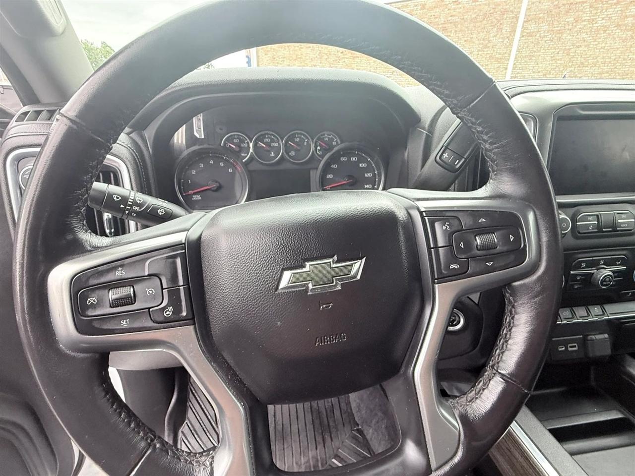 Chevrolet Silverado 1500 LTD 4WD Crew Cab 157" LT Trail Boss 2022
