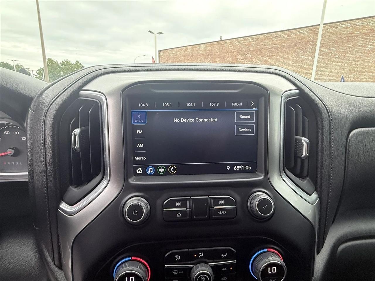 Chevrolet Silverado 1500 LTD 4WD Crew Cab 157" LT Trail Boss 2022