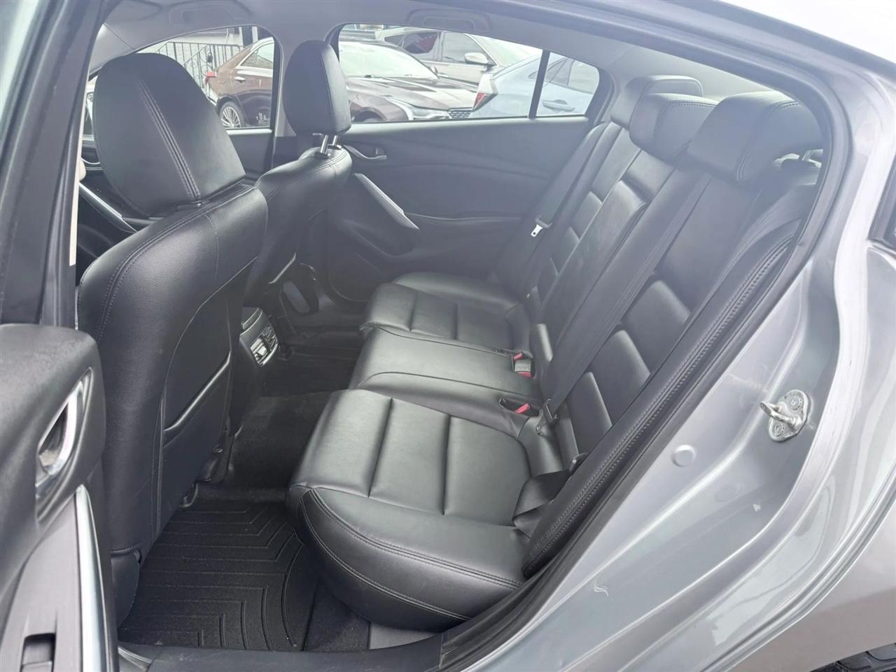 Mazda MAZDA6 4dr Sdn Man i Touring 2014