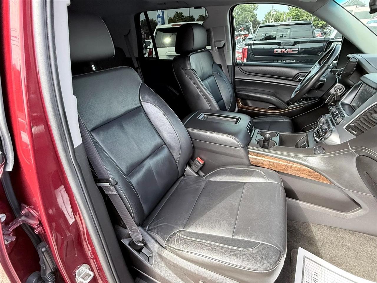 Chevrolet Tahoe 4WD 4dr LT 2016
