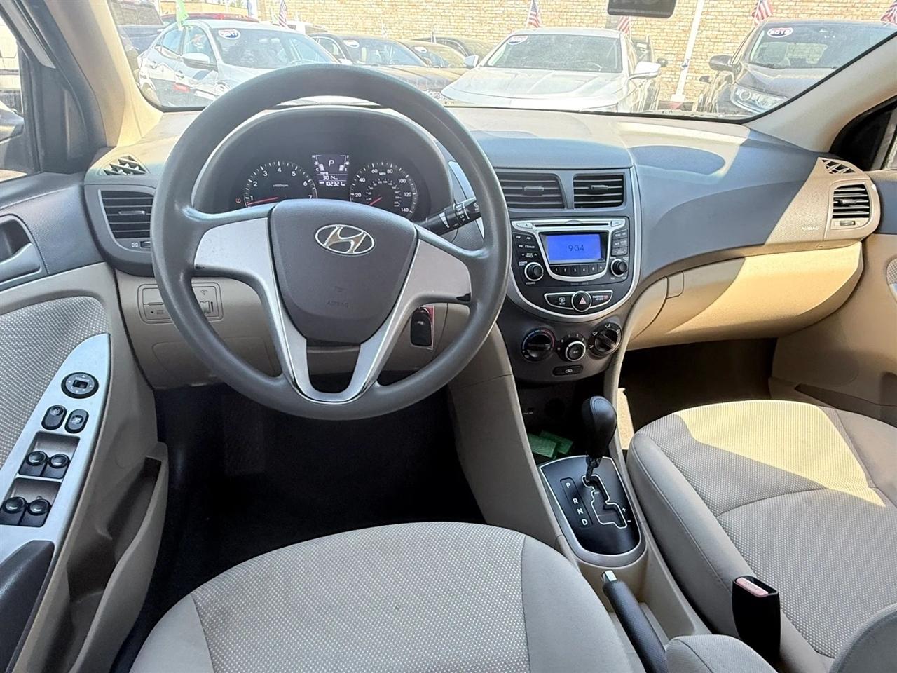 Hyundai Accent 4dr Sdn Auto GLS 2013