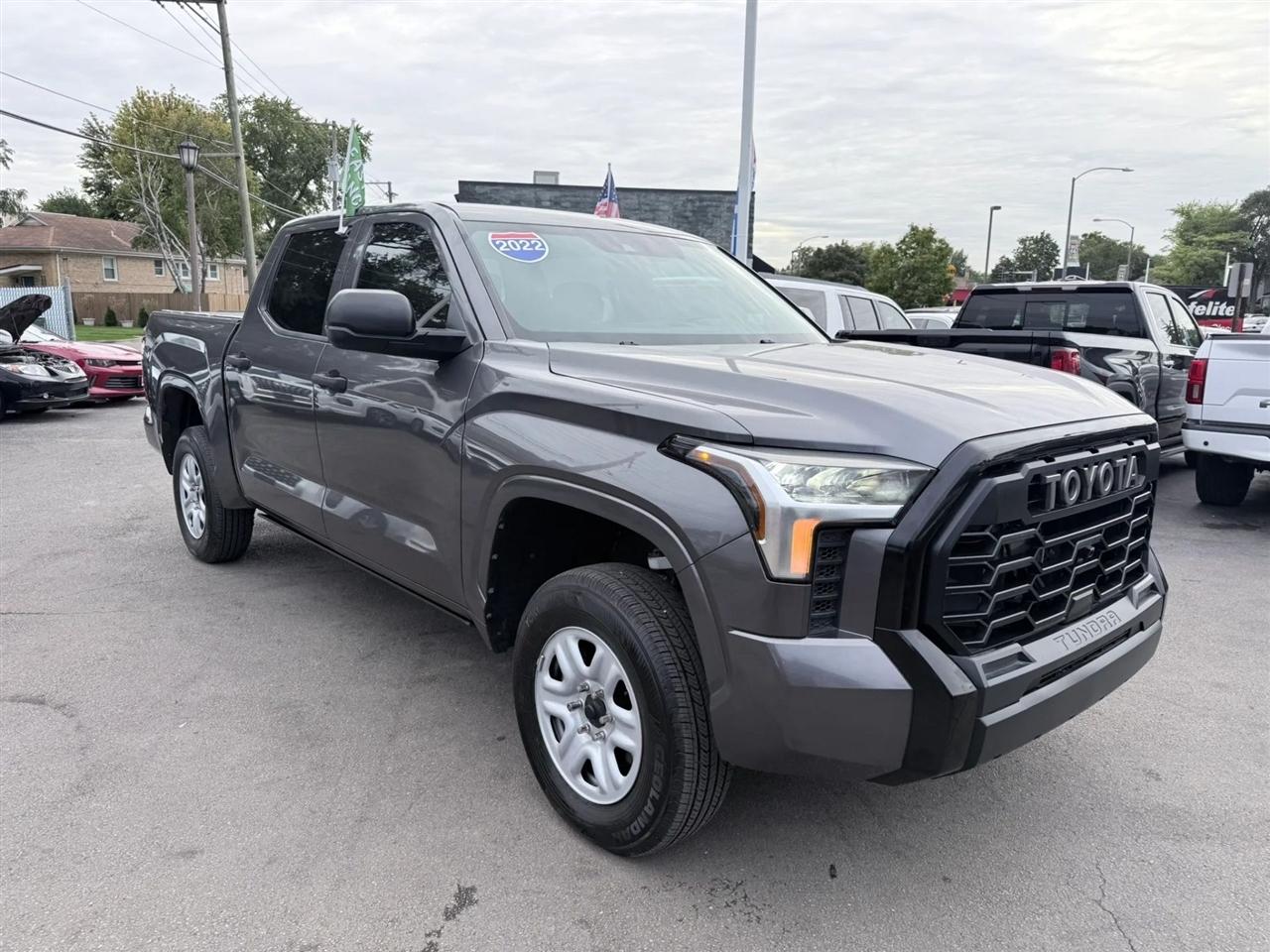 Toyota Tundra 4WD SR CrewMax 5.5' Bed (Natl) 2022