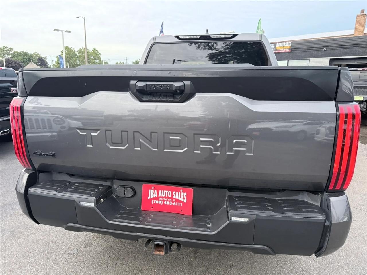 Toyota Tundra 4WD SR CrewMax 5.5' Bed (Natl) 2022