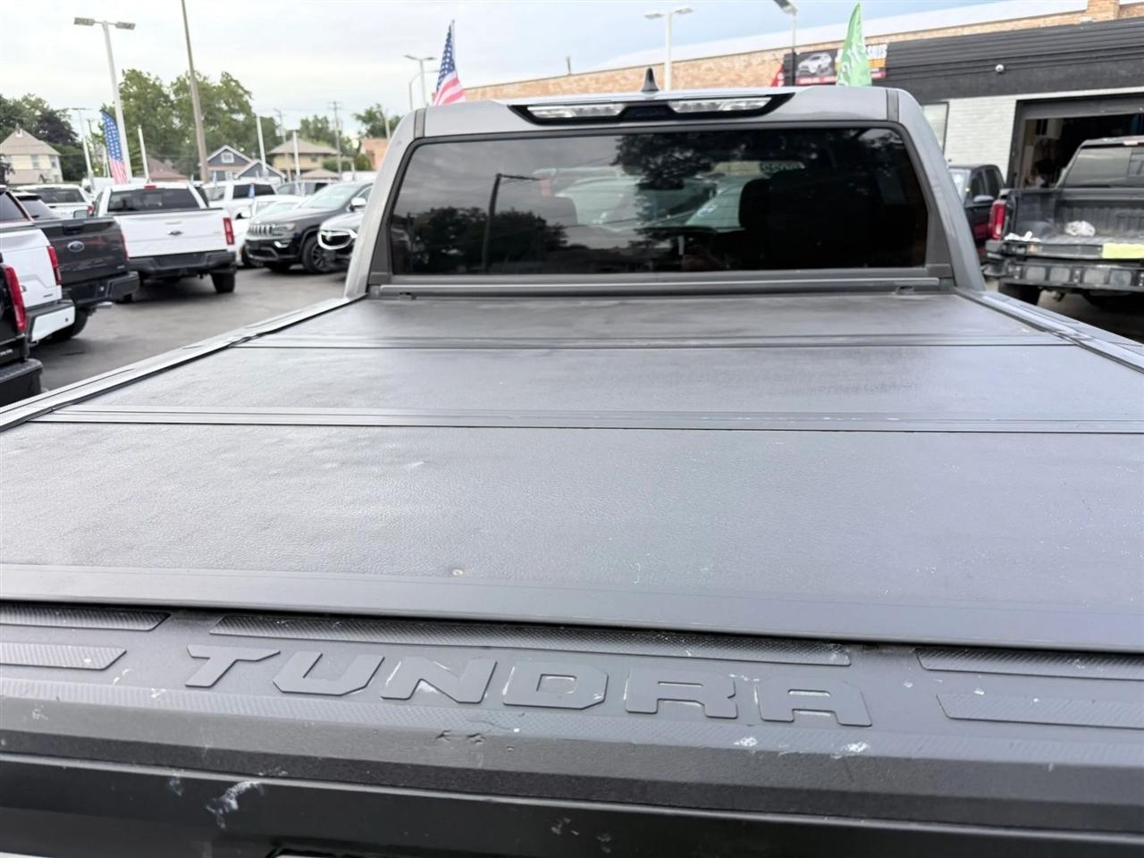 Toyota Tundra 4WD SR CrewMax 5.5' Bed (Natl) 2022