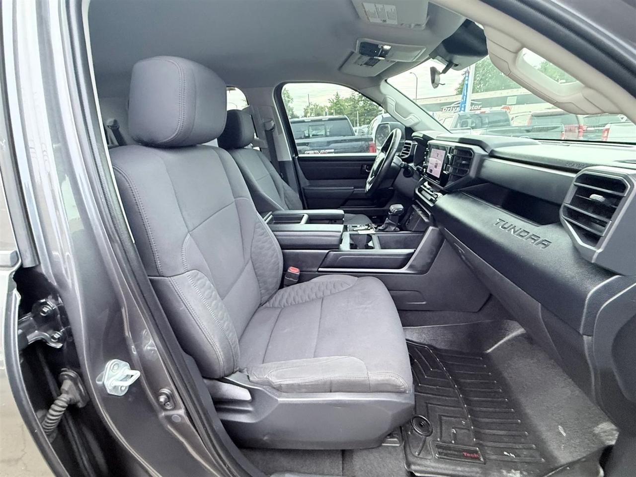 Toyota Tundra 4WD SR CrewMax 5.5' Bed (Natl) 2022