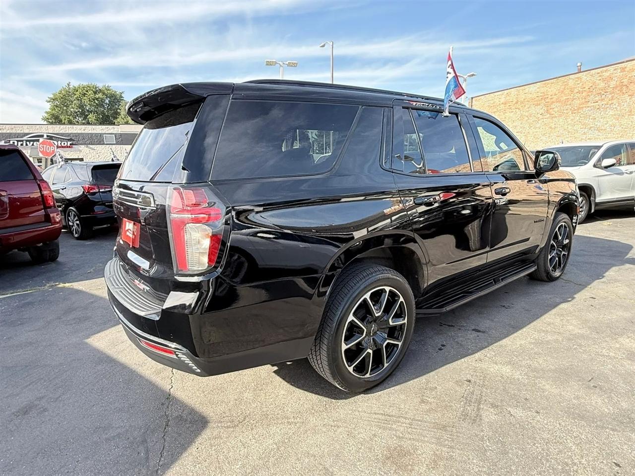 Chevrolet Tahoe 4WD 4dr RST 2022