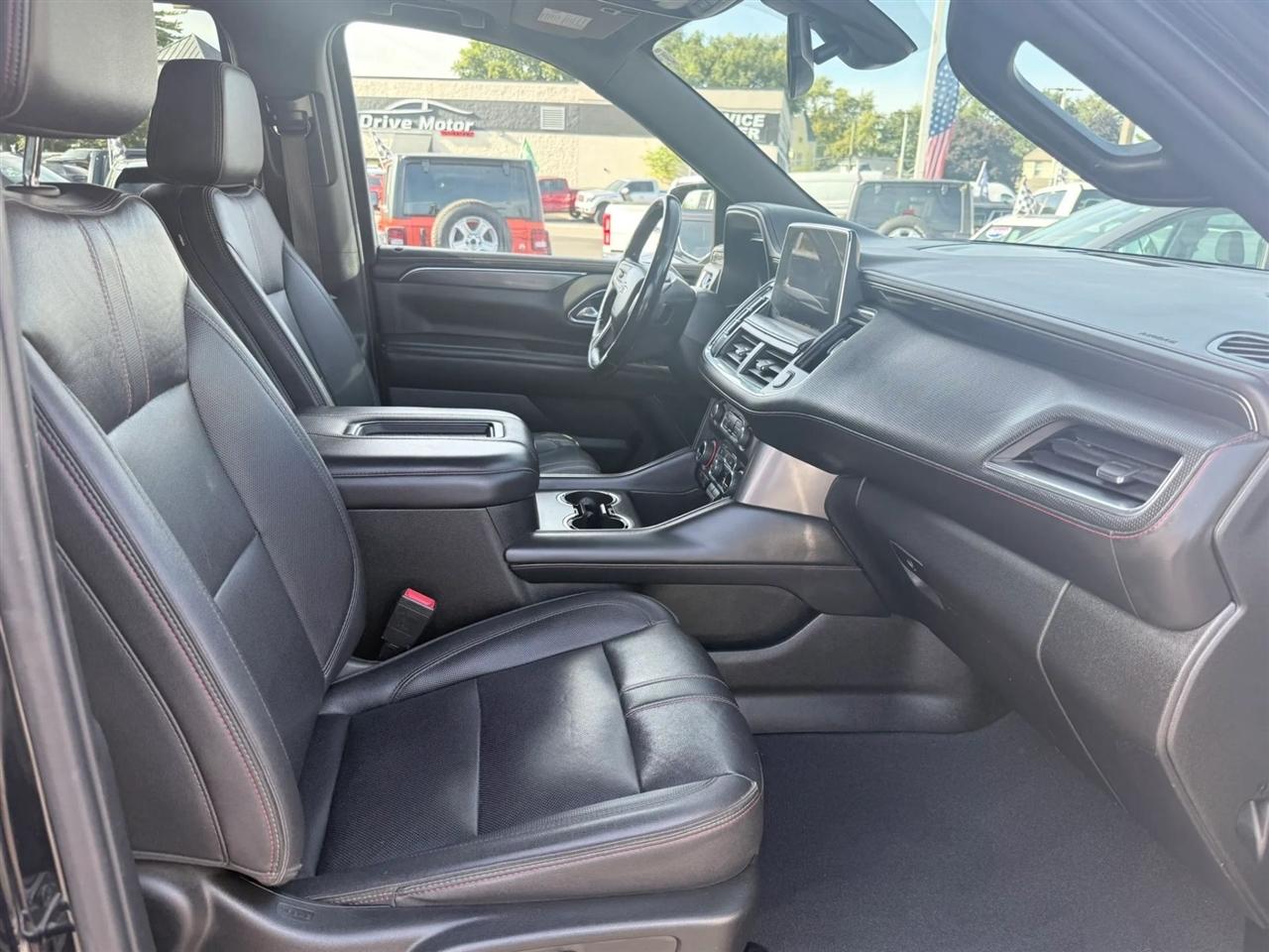 Chevrolet Tahoe 4WD 4dr RST 2022