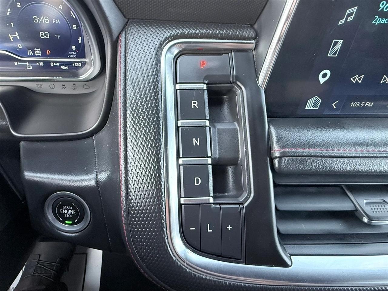 Chevrolet Tahoe 4WD 4dr RST 2022