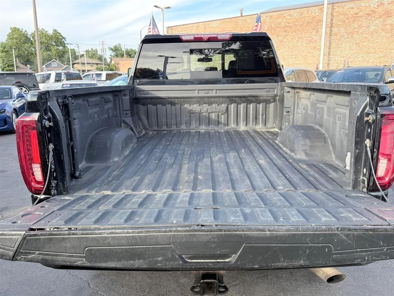 GMC Sierra 2500HD 4WD Crew Cab 159" AT4 2023