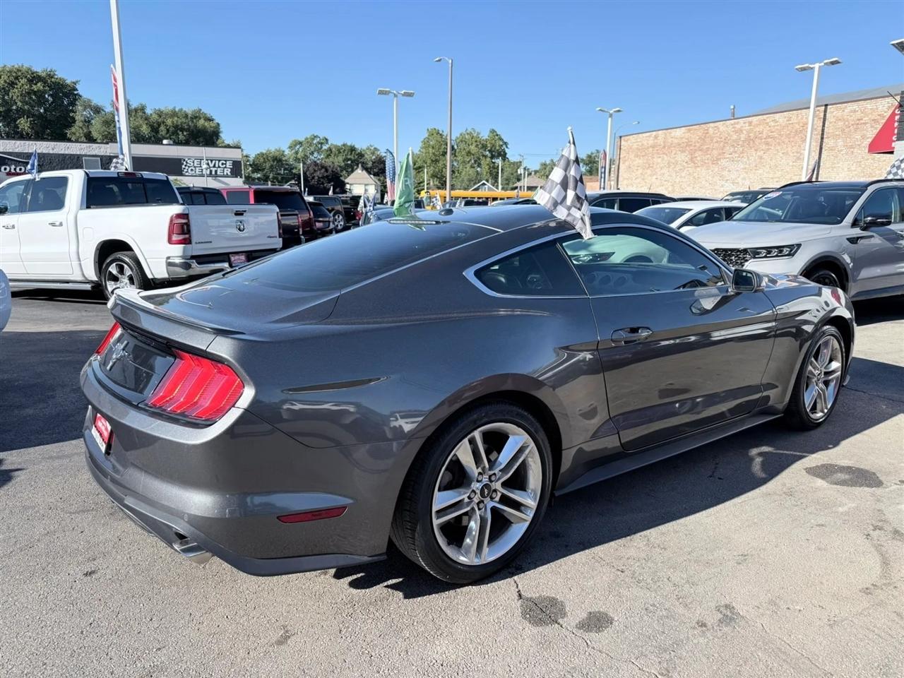 Ford Mustang EcoBoost Fastback 2018
