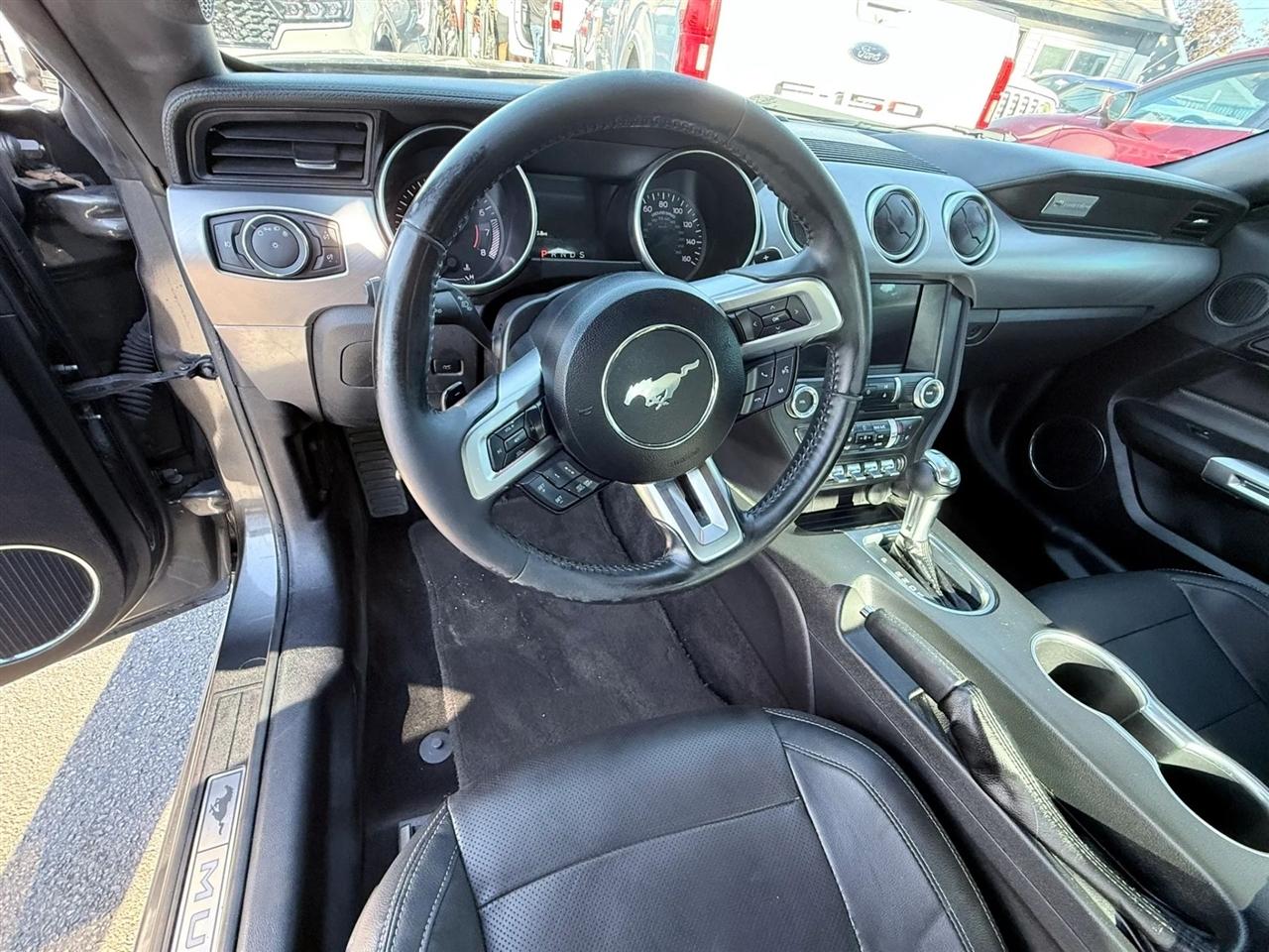 Ford Mustang EcoBoost Fastback 2018