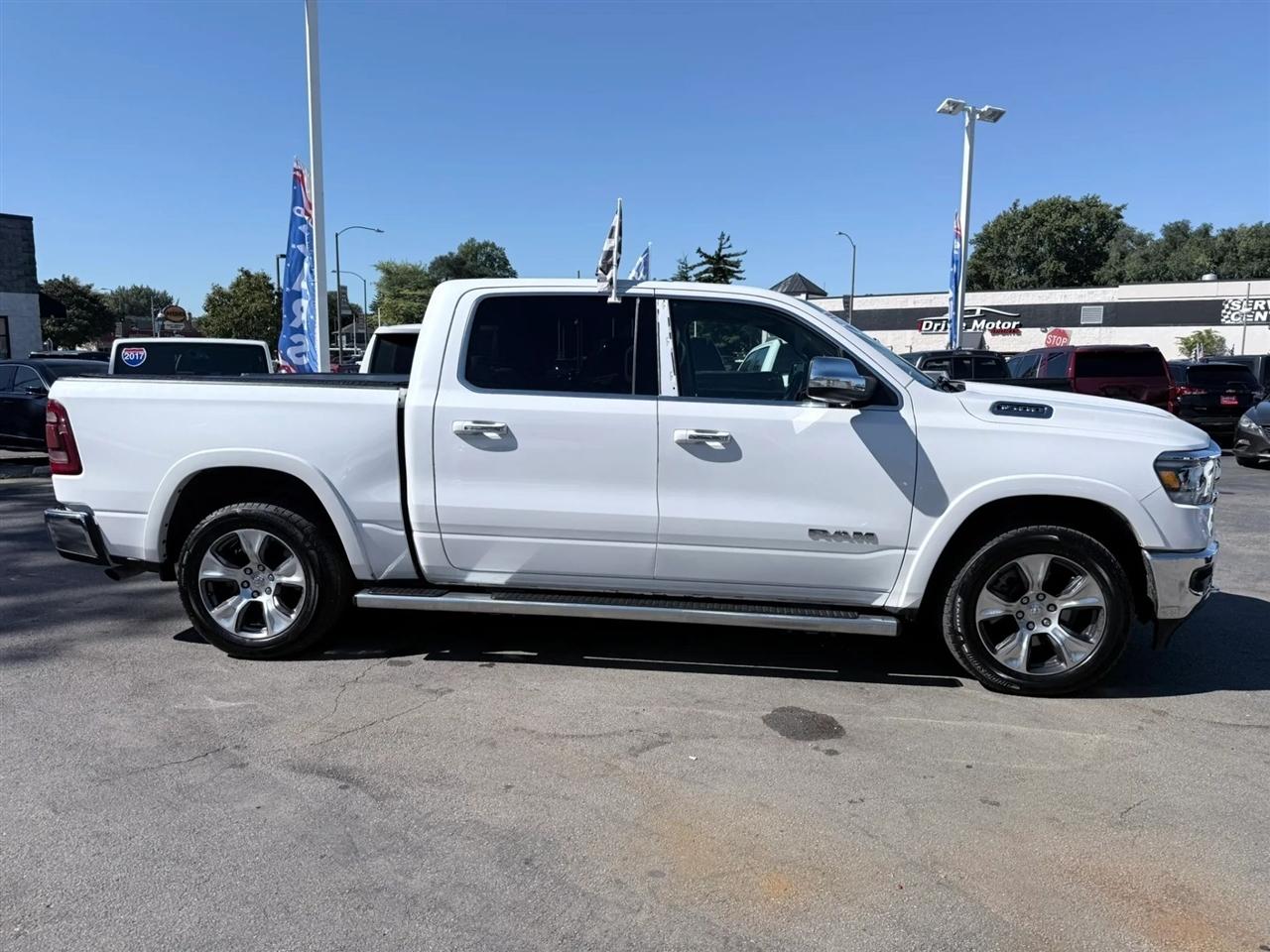 RAM 1500 Laramie 4x4 Crew Cab 5'7" Box 2019