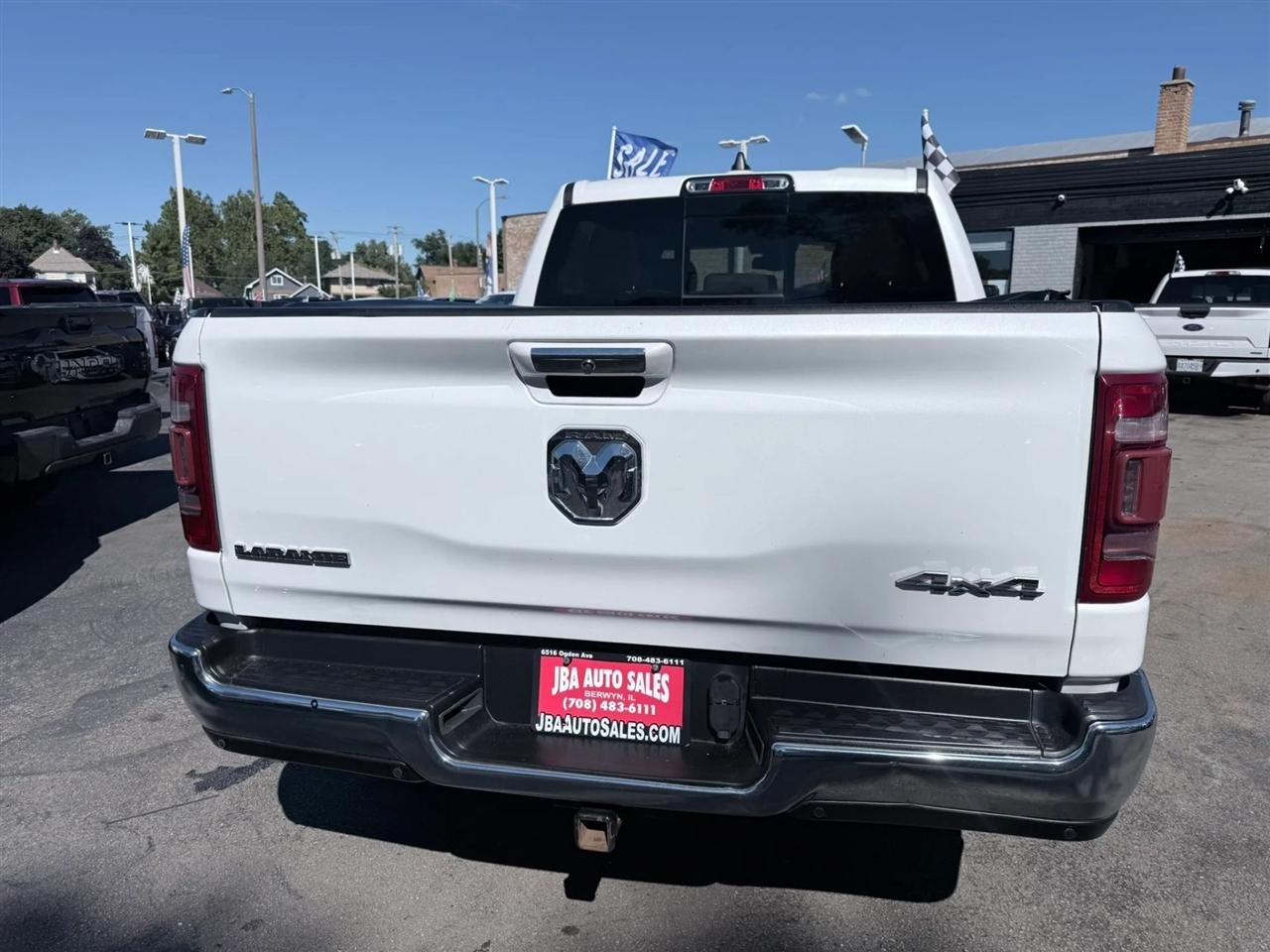 RAM 1500 Laramie 4x4 Crew Cab 5'7" Box 2019