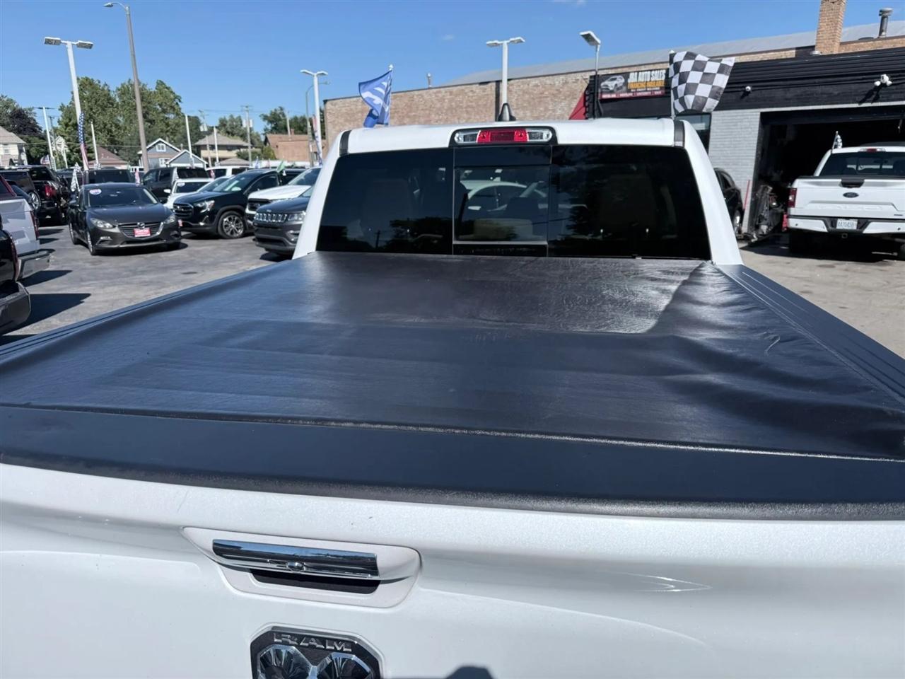 RAM 1500 Laramie 4x4 Crew Cab 5'7" Box 2019