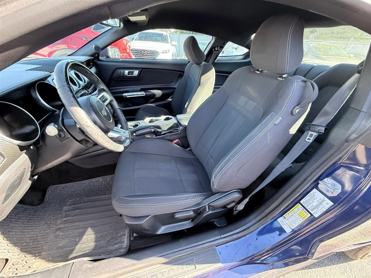 Ford Mustang EcoBoost Fastback 2018