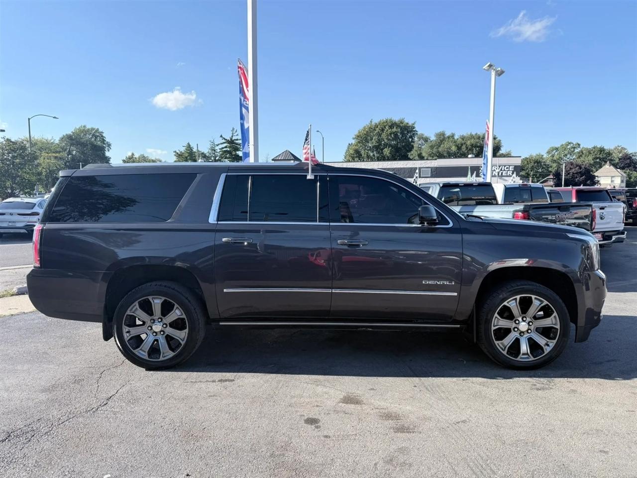 GMC Yukon XL 4WD 4dr Denali 2016