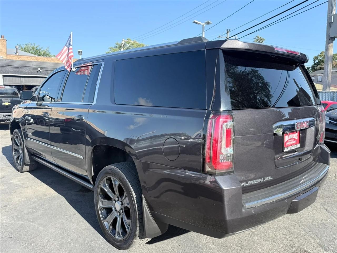 GMC Yukon XL 4WD 4dr Denali 2016