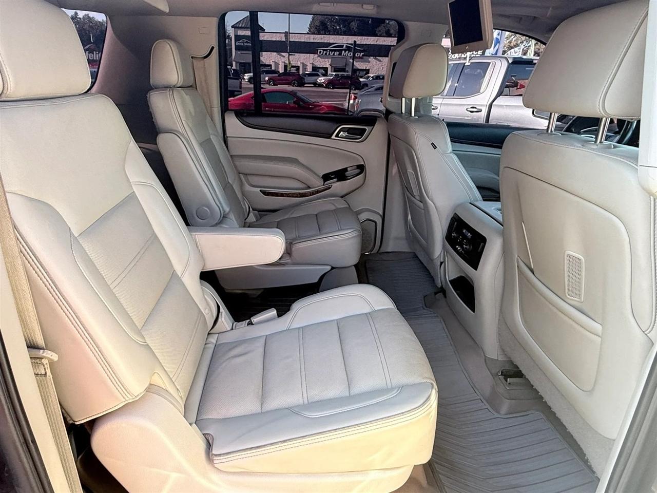 GMC Yukon XL 4WD 4dr Denali 2016