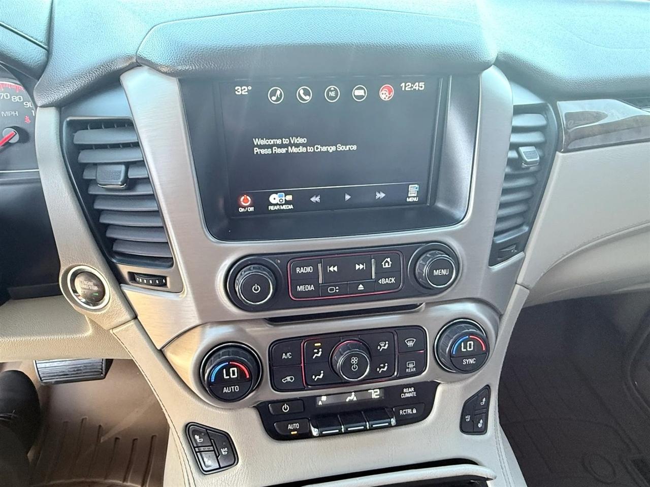GMC Yukon XL 4WD 4dr Denali 2016