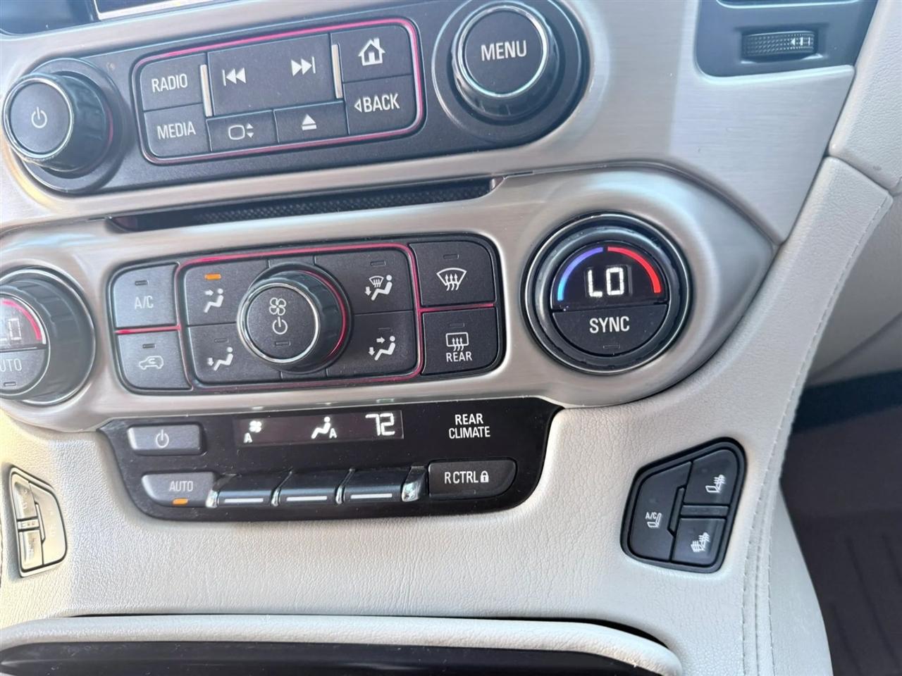 GMC Yukon XL 4WD 4dr Denali 2016