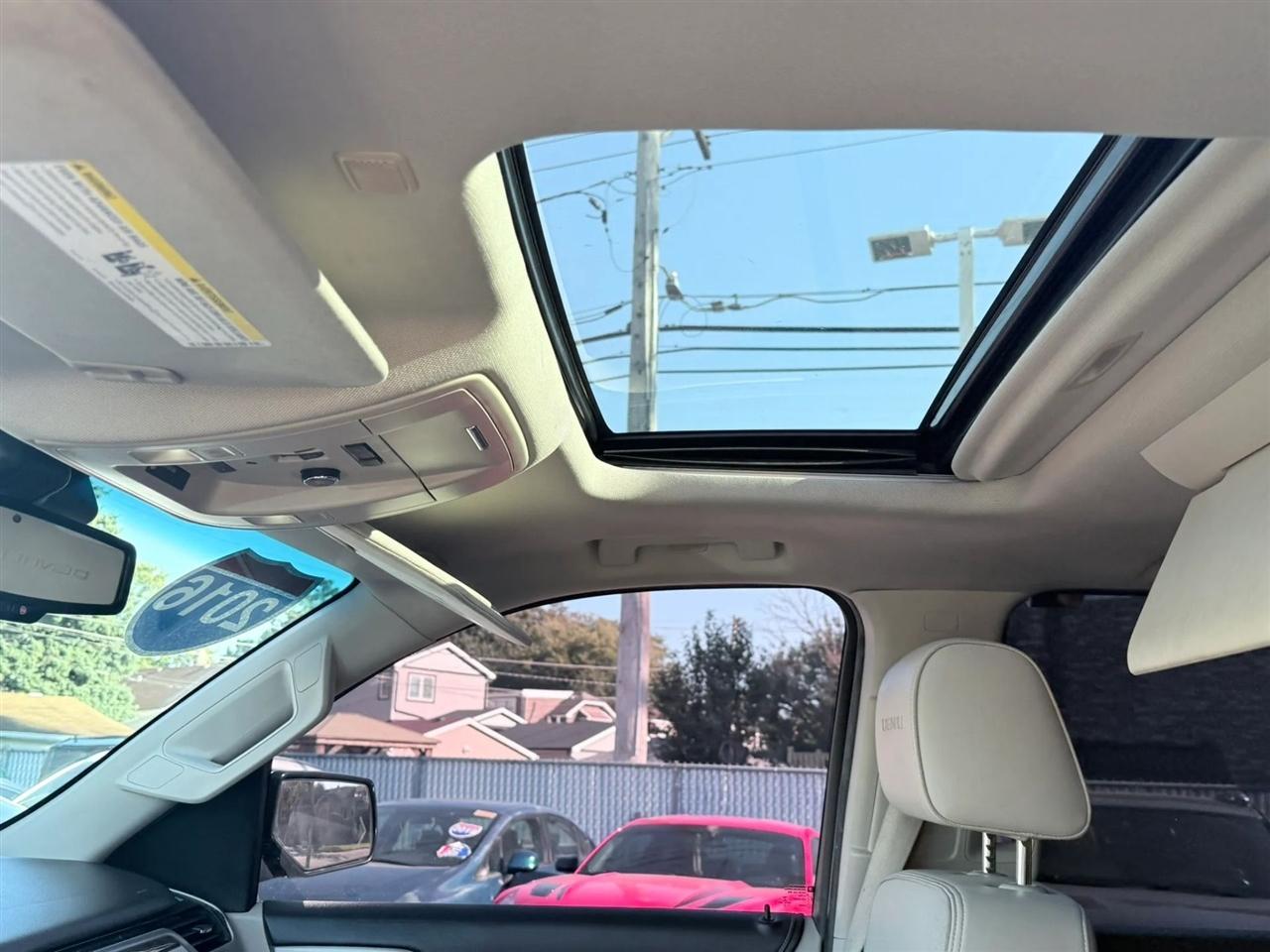 GMC Yukon XL 4WD 4dr Denali 2016