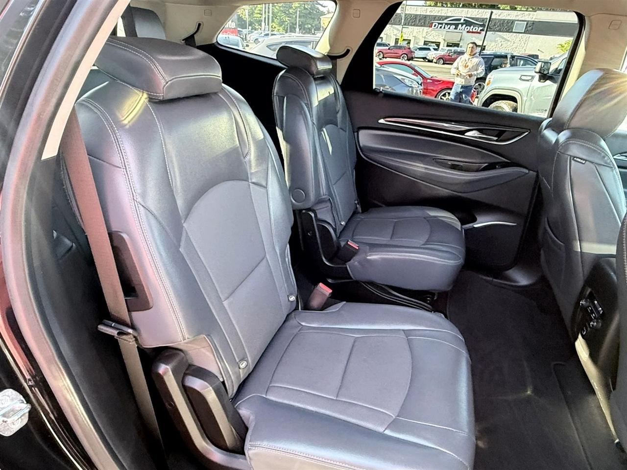 Buick Enclave AWD 4dr Essence 2018