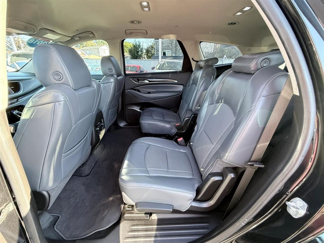 Buick Enclave AWD 4dr Essence 2018