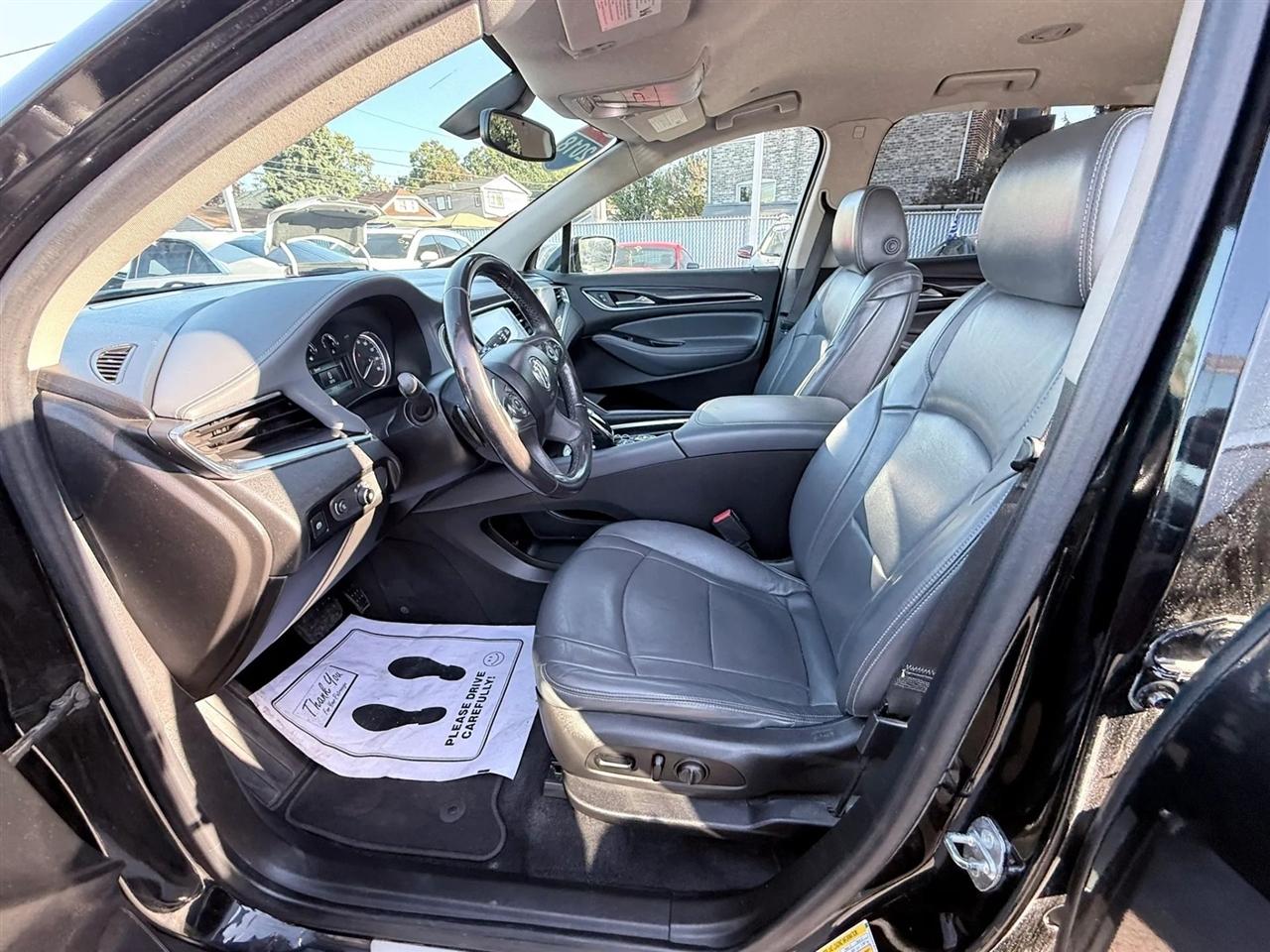 Buick Enclave AWD 4dr Essence 2018