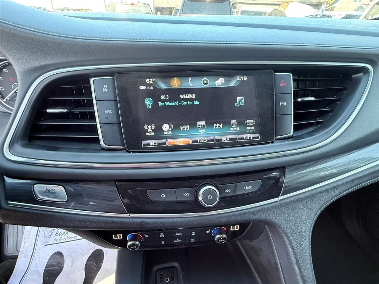 Buick Enclave AWD 4dr Essence 2018